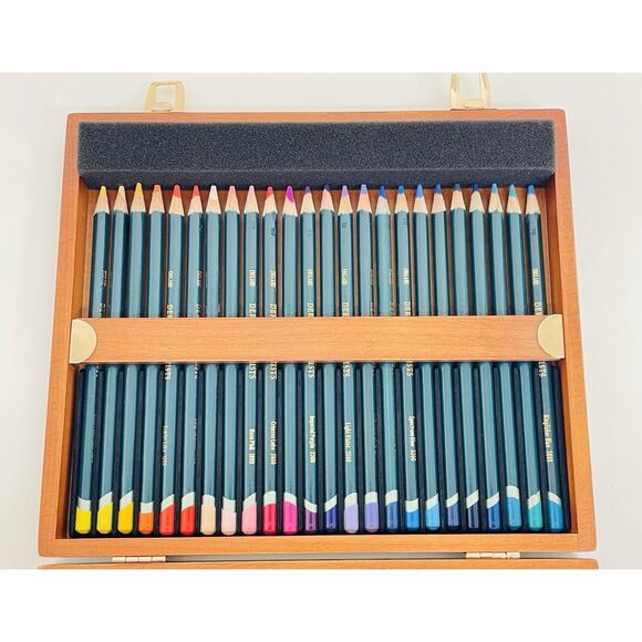 Derwent 48 Blendable Color Pencils w/ Wooden Gift Box Professional Quality New - Picture 4 of 9